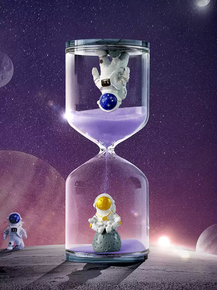Astronaut hourglass decor with purple sand, playful room decoration and time management tools birthday gift