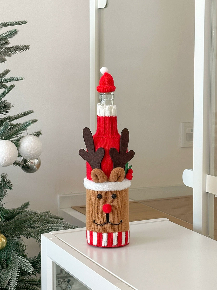 Christmas Wine Bottle Cover – Santa & Reindeer Holiday Wine Decoration Set  Decorla