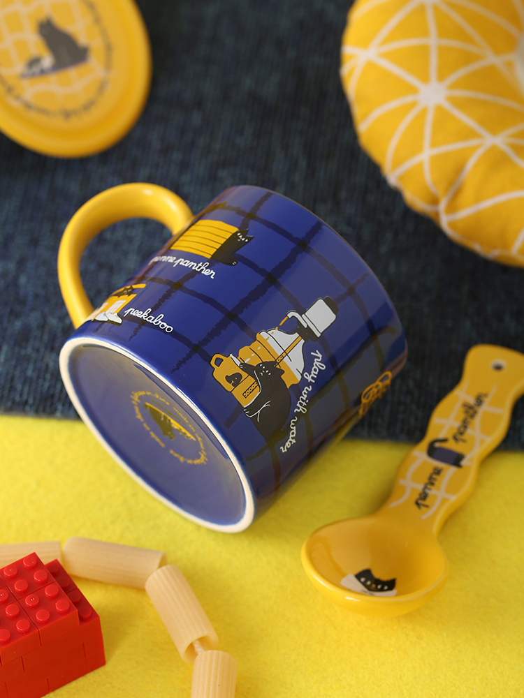 Cute Cat Ceramic Coffee Mug – Blue & Yellow Cat Mug Set with Lid and Spoon  Decorla
