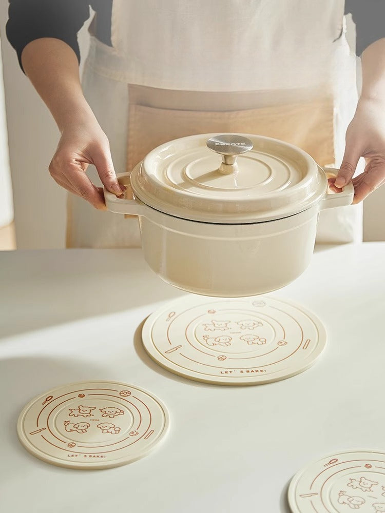 Cute Silicone Heat Resistant Mat – Cartoon Pot Mat & Kitchen Table Heat Pad  Decorla