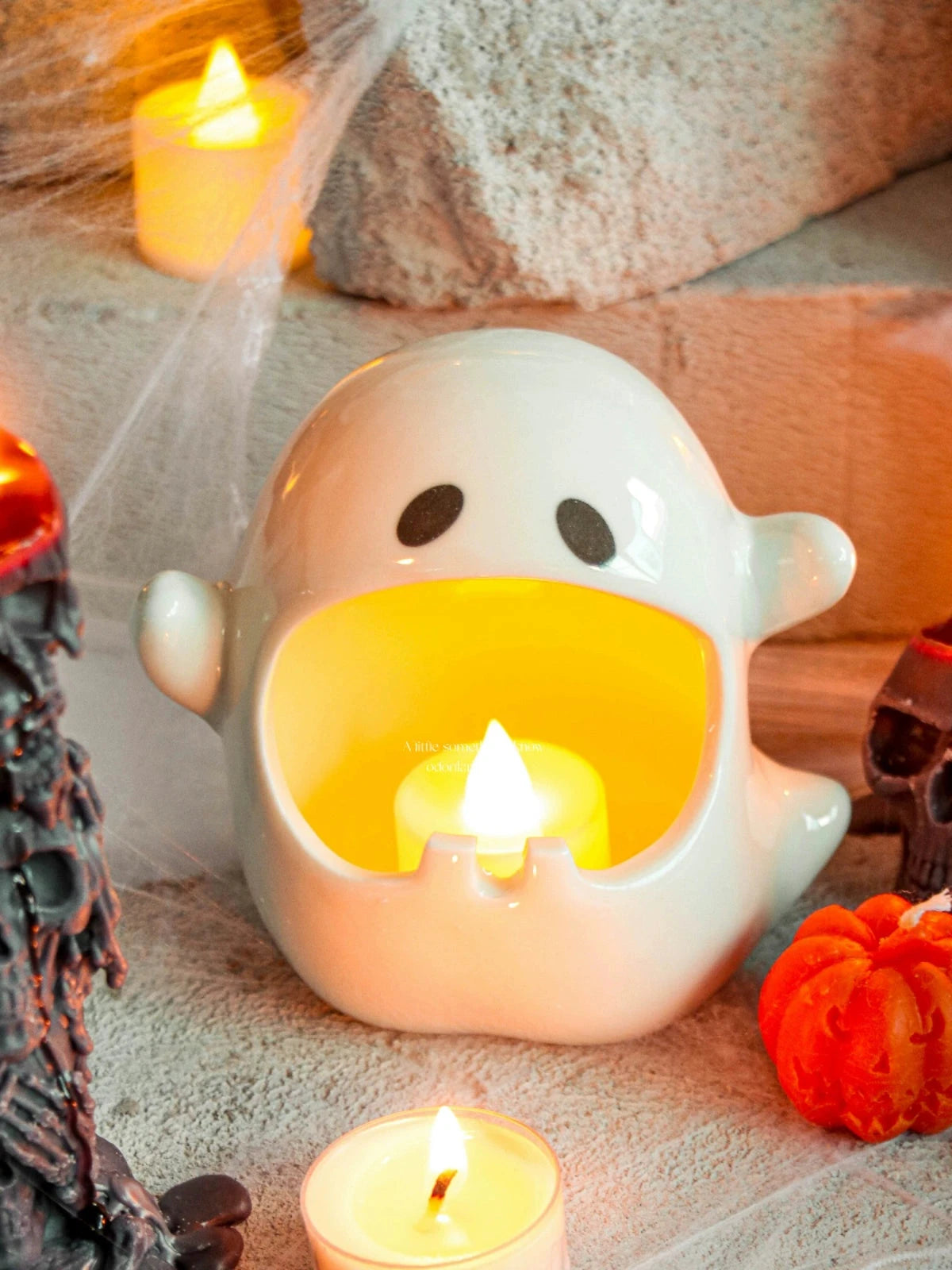 Halloween Ghost Candle Holder – Cute Ceramic Ghost Tealight Decoration  Decorla