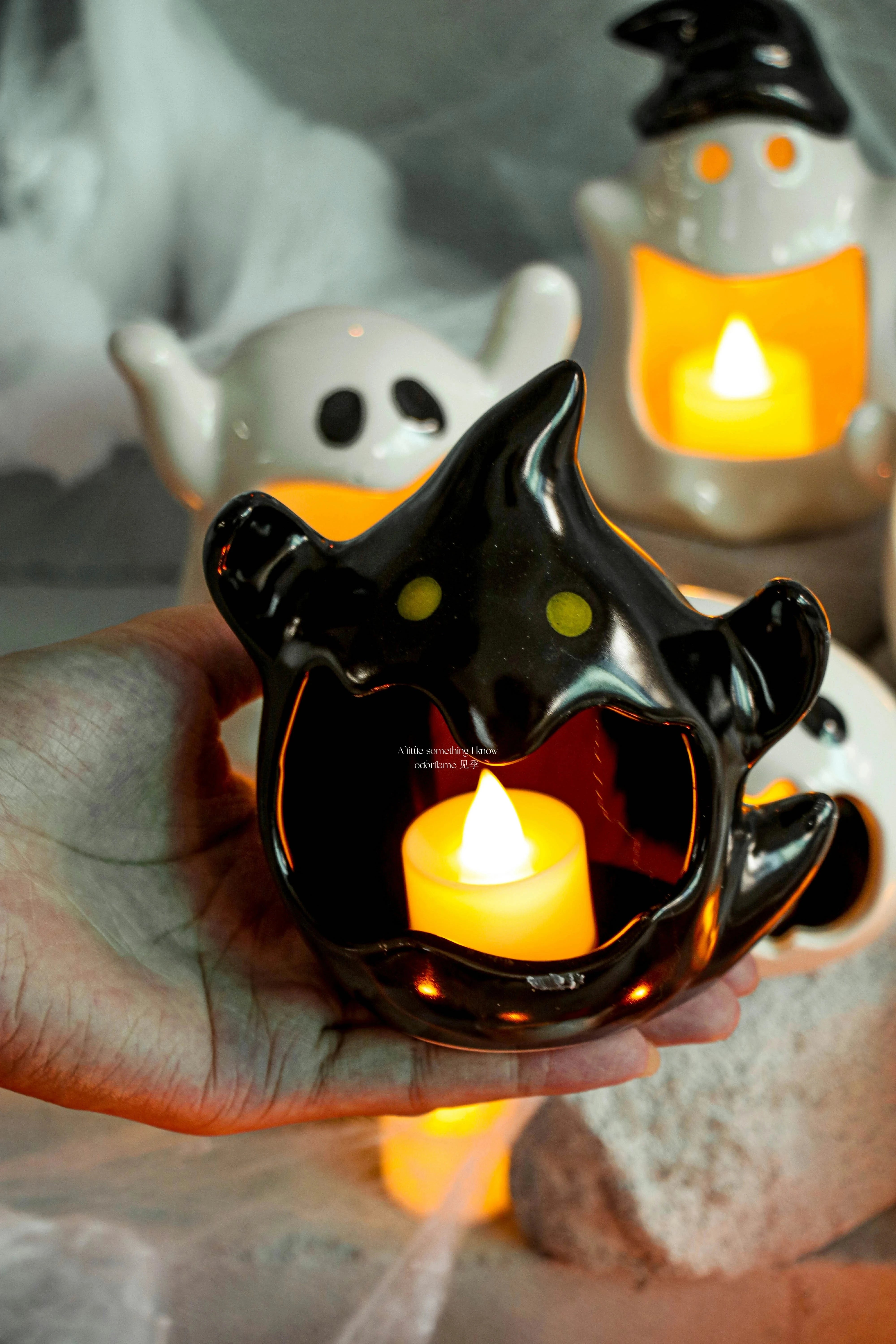 Halloween Ghost Candle Holder – Cute Ceramic Ghost Tealight Decoration  Decorla