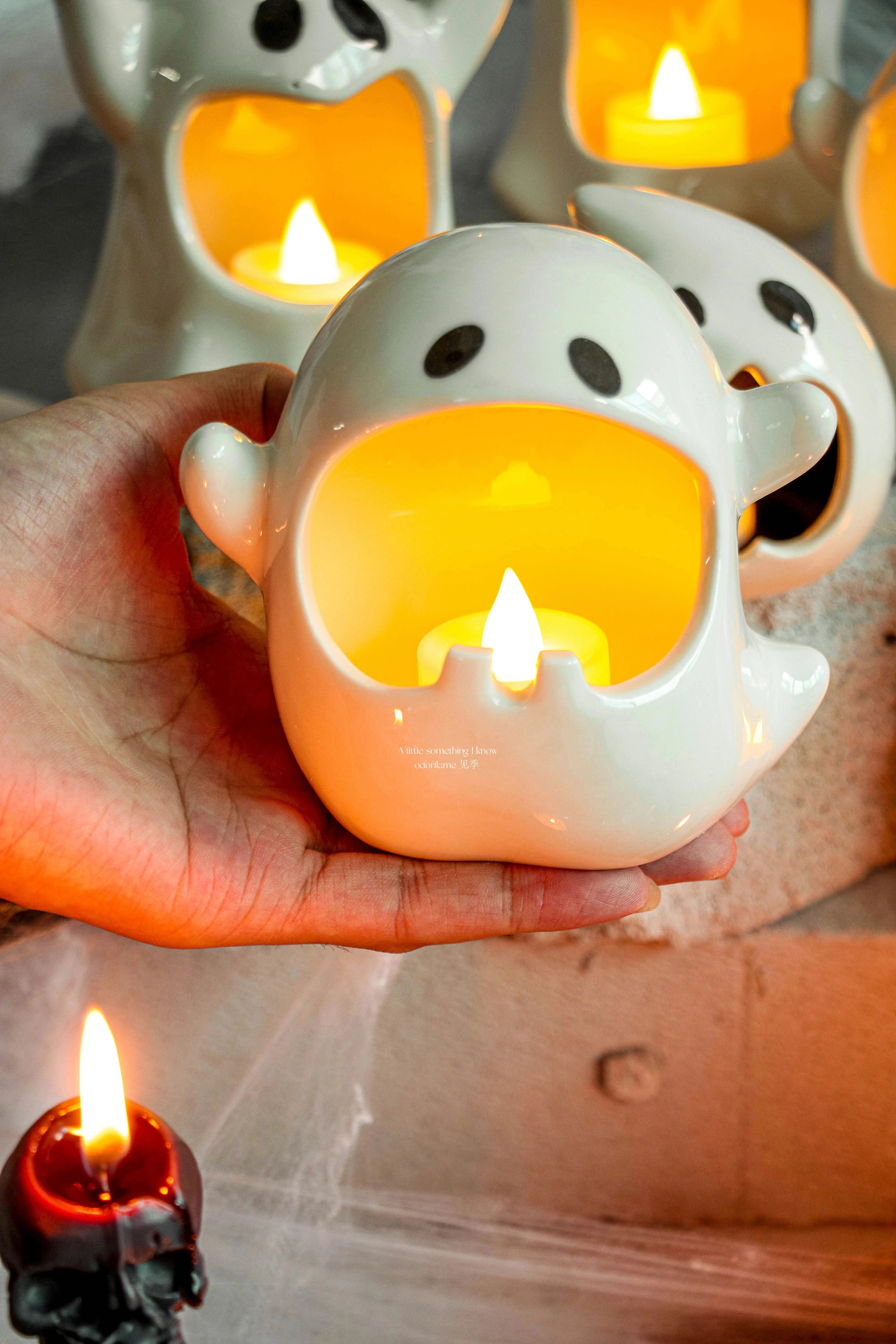 Halloween Ghost Candle Holder – Cute Ceramic Ghost Tealight Decoration  Decorla