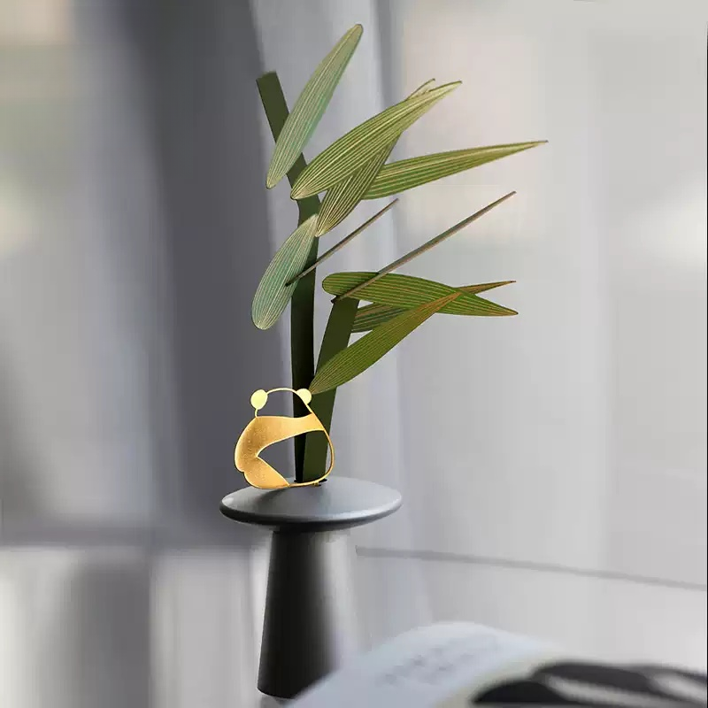 Panda aroma diffuser for home fragrance and room decoration, elegant birthday gift