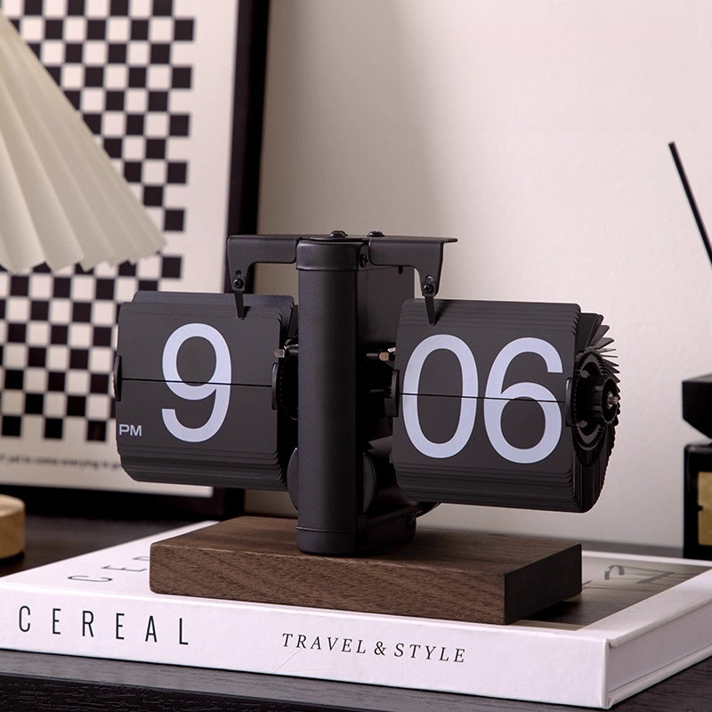 Retro Mechanical Flip Clock – Minimalist Desk & Table Clock Decoration  Decorla