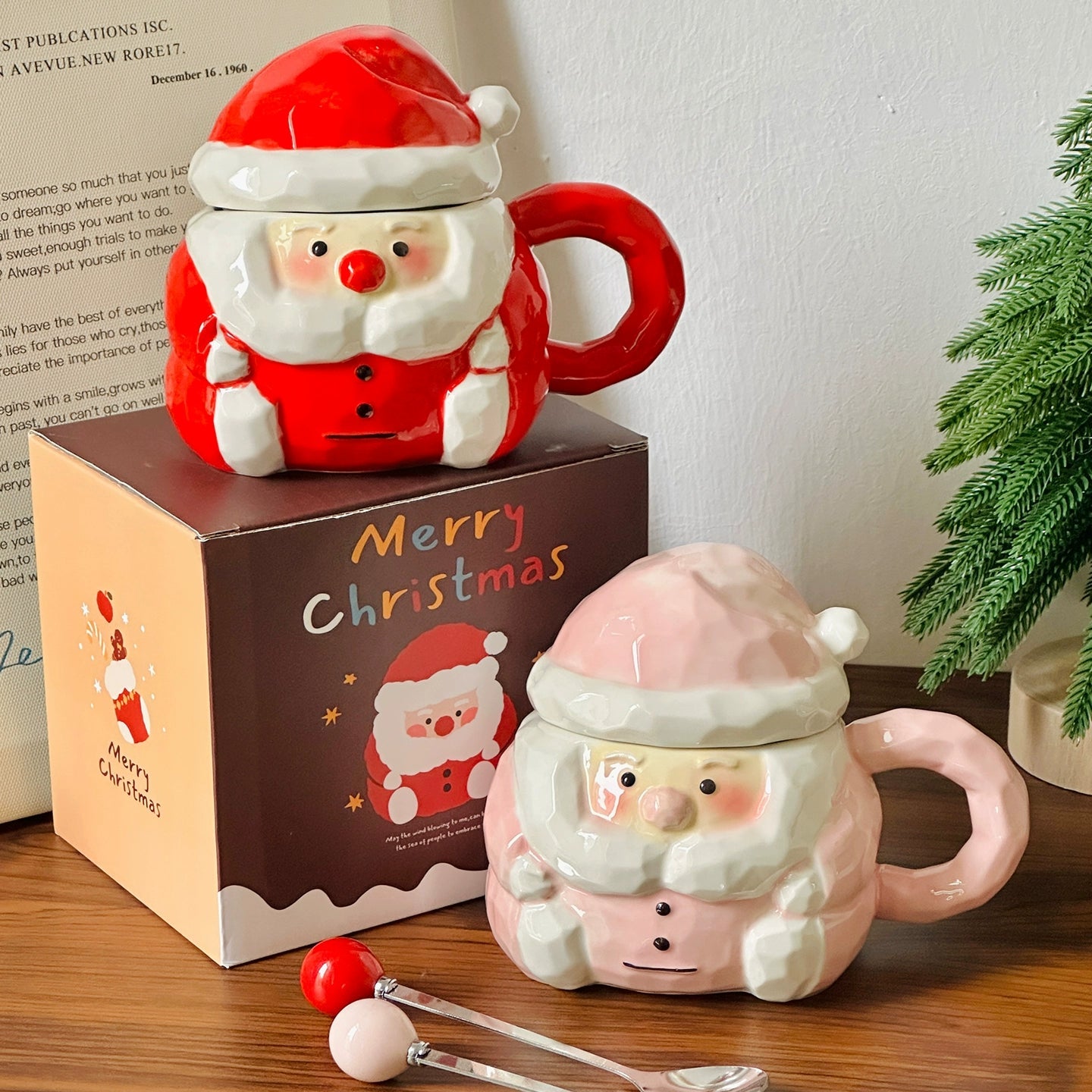 Santa Claus Ceramic Mug – Christmas Coffee Mug with Lid and Spoon Gift Set  Decorla