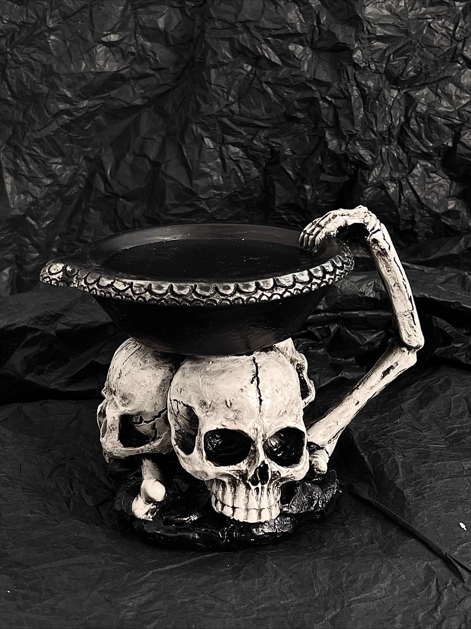 Skull Candle Holder – Gothic Horror Candle Stand & Jewelry Holder  Decorla